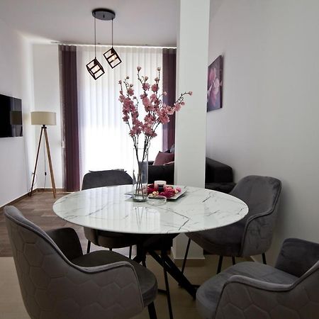 Igman Apartments Tivat Exteriér fotografie