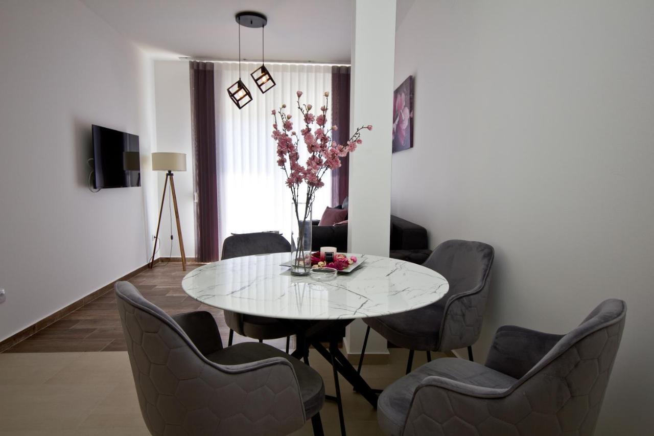 Igman Apartments Tivat Exteriér fotografie