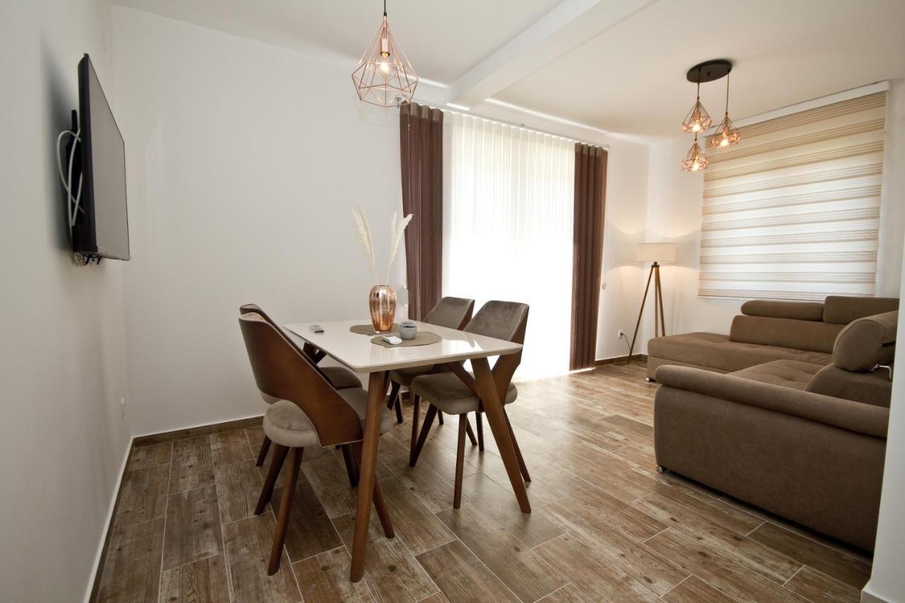 Igman Apartments Tivat Exteriér fotografie