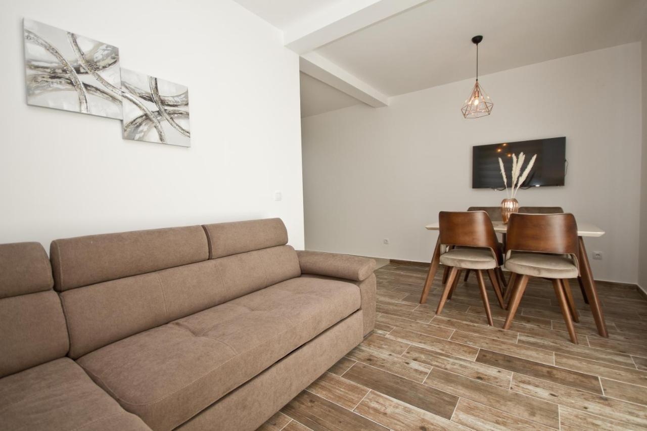 Igman Apartments Tivat Exteriér fotografie